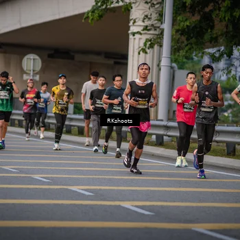 Runner Photo 6220567