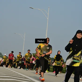 Runner Photo 6220580