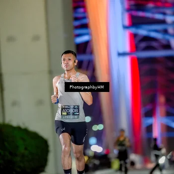 Runner Photo 6220609