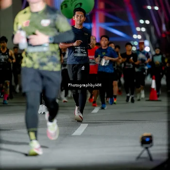 Runner Photo 6220650