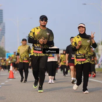 Runner Photo 6220678