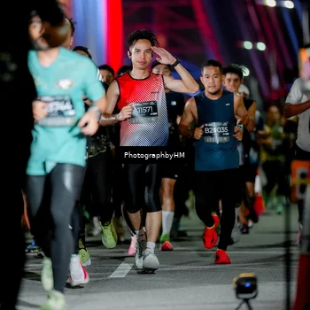 Runner Photo 6220708