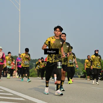 Runner Photo 6220745