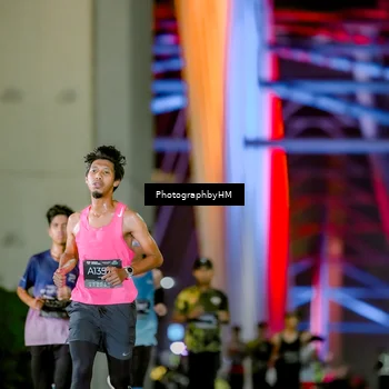 Runner Photo 6220758