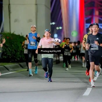 Runner Photo 6220759