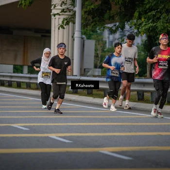 Runner Photo 6220765
