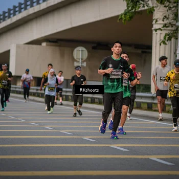Runner Photo 6220768