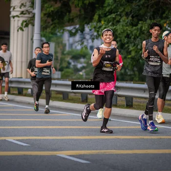 Runner Photo 6220790