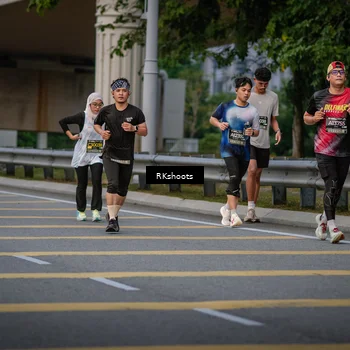 Runner Photo 6220796