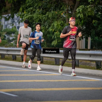 Runner Photo 6220798