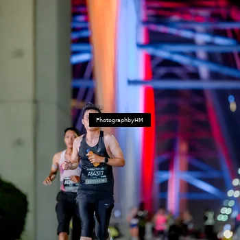 Runner Photo 6220824
