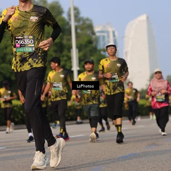 Runner Photo 6220840