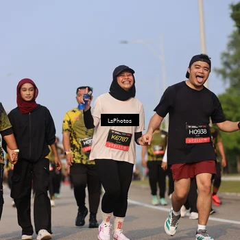 Runner Photo 6220852