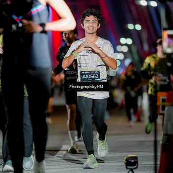 Runner Photo 6220853