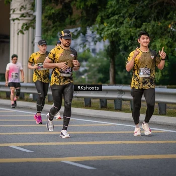 Runner Photo 6220873