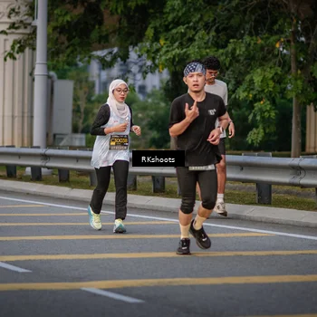 Runner Photo 6220915