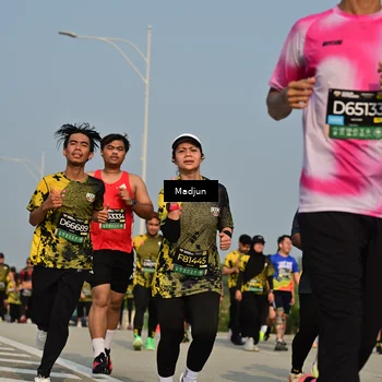 Runner Photo 6221013