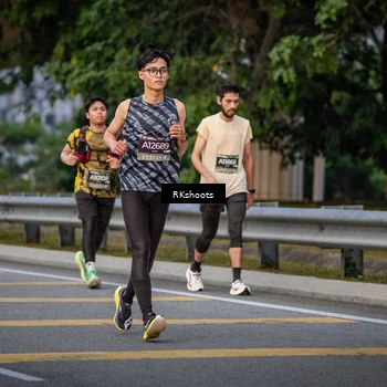 Runner Photo 6221043