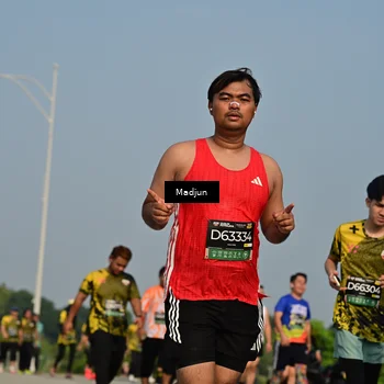 Runner Photo 6221089
