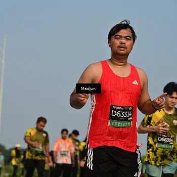 Runner Photo 6221118