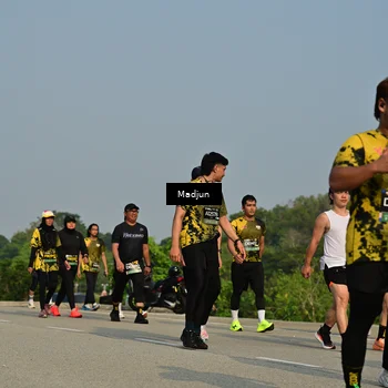 Runner Photo 6221259