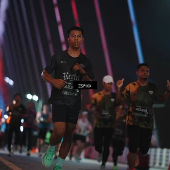 Runner Photo 6221277