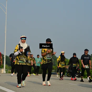 Runner Photo 6221306