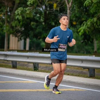 Runner Photo 6221317