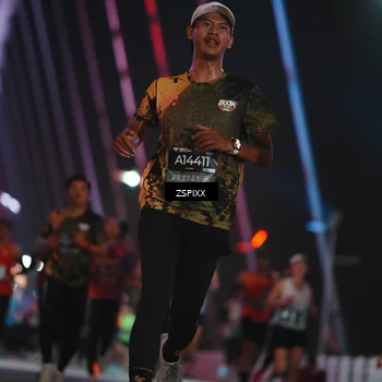 Runner Photo 6221338