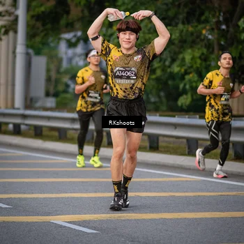 Runner Photo 6221379