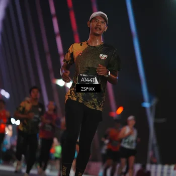 Runner Photo 6221382