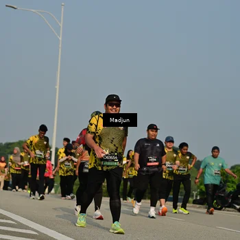 Runner Photo 6221383