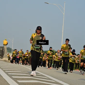 Runner Photo 6221418