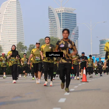 Runner Photo 6221420