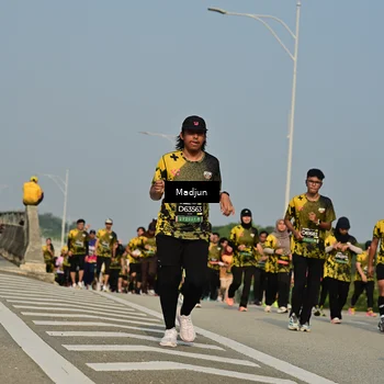 Runner Photo 6221432
