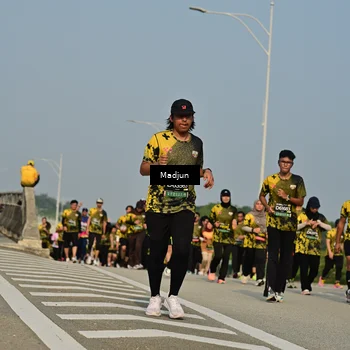 Runner Photo 6221443