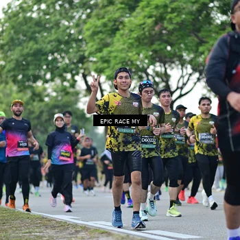 Runner Photo 6221515