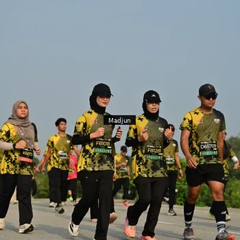 Runner Photo 6221541
