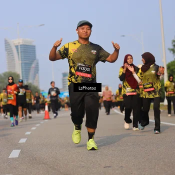 Runner Photo 6221592