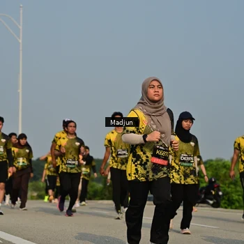 Runner Photo 6221593