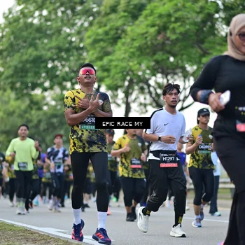 Runner Photo 6221611