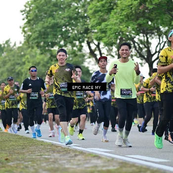 Runner Photo 6221663