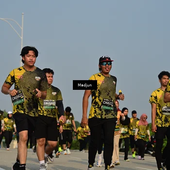 Runner Photo 6221671