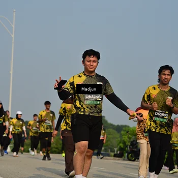 Runner Photo 6221683