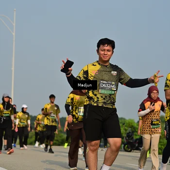 Runner Photo 6221695