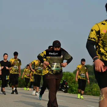 Runner Photo 6221700
