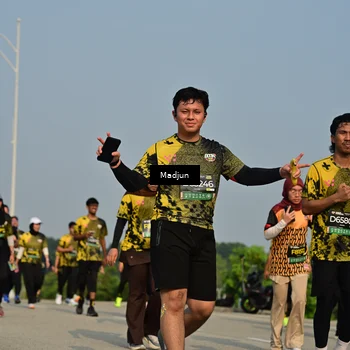 Runner Photo 6221705