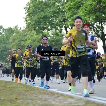 Runner Photo 6221708