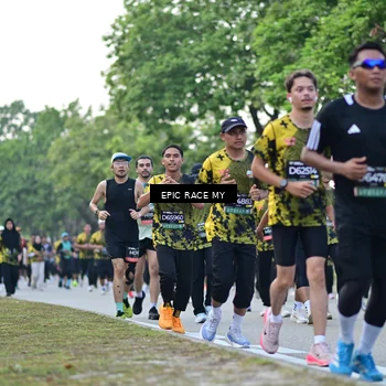 Runner Photo 6221732