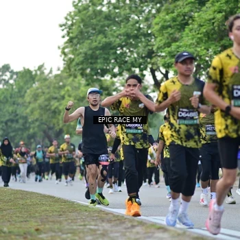 Runner Photo 6221735